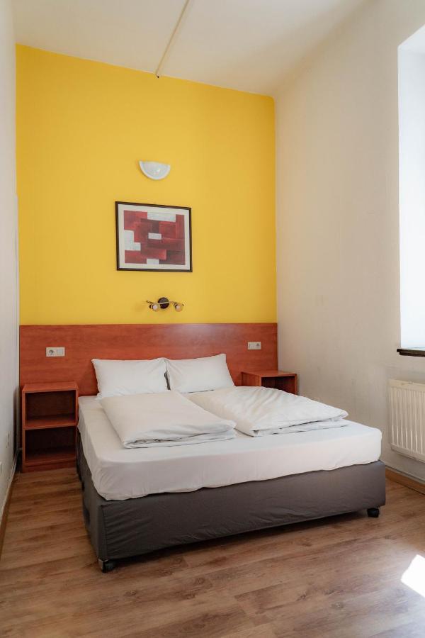 Equity Point Budapest Luaran gambar
