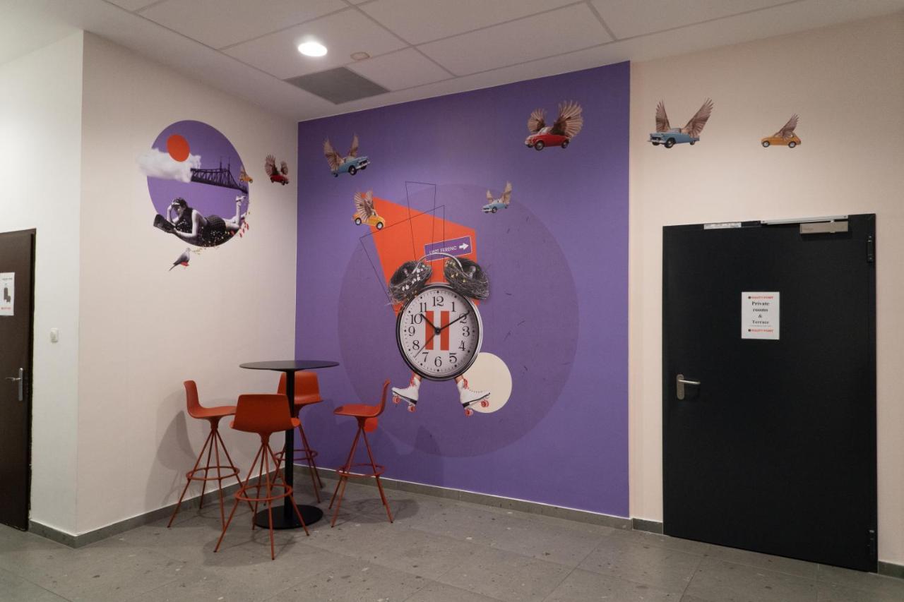 Equity Point Budapest Luaran gambar