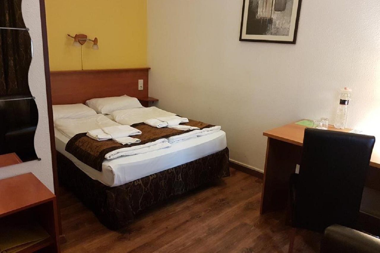 Equity Point Budapest Luaran gambar